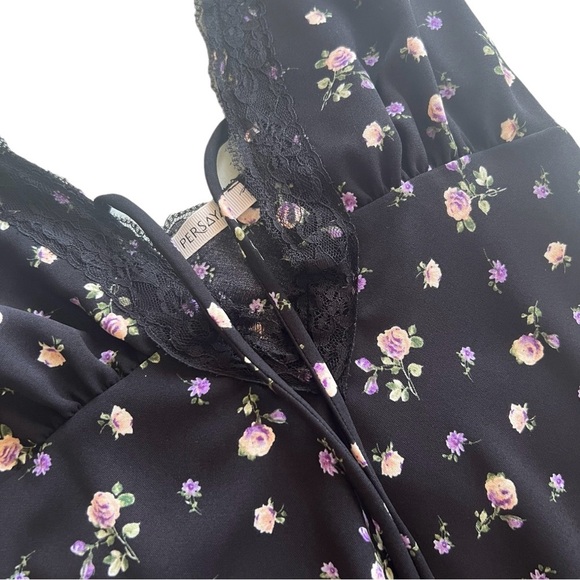 Floral Short Dress - Picture 4 of 4